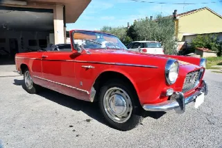 Foto 1 di 44: LANCIA Appia Convertibile Vignale 2a serie conservata 