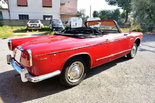 Foto 2 di 44: LANCIA Appia Convertibile Vignale 2a serie conservata 
