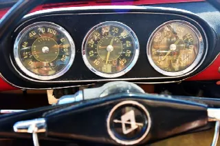 Foto 20 di 44: LANCIA Appia Convertibile Vignale 2a serie conservata 