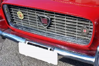 Foto 29 di 44: LANCIA Appia Convertibile Vignale 2a serie conservata 