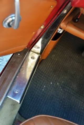 Foto 39 di 44: LANCIA Appia Convertibile Vignale 2a serie conservata 