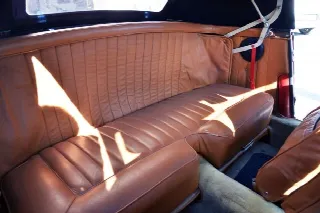 Foto 43 di 44: LANCIA Appia Convertibile Vignale 2a serie conservata 
