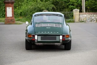 Foto 10 di 14: PORSCHE 911(1963-1973) 2.2 T 
