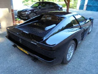 Foto 2 di 59: FERRARI testarossa   