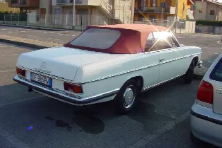 Foto 5 di 5: MERCEDES-BENZ /8(1967-1976) Fuoriserie cabrio  