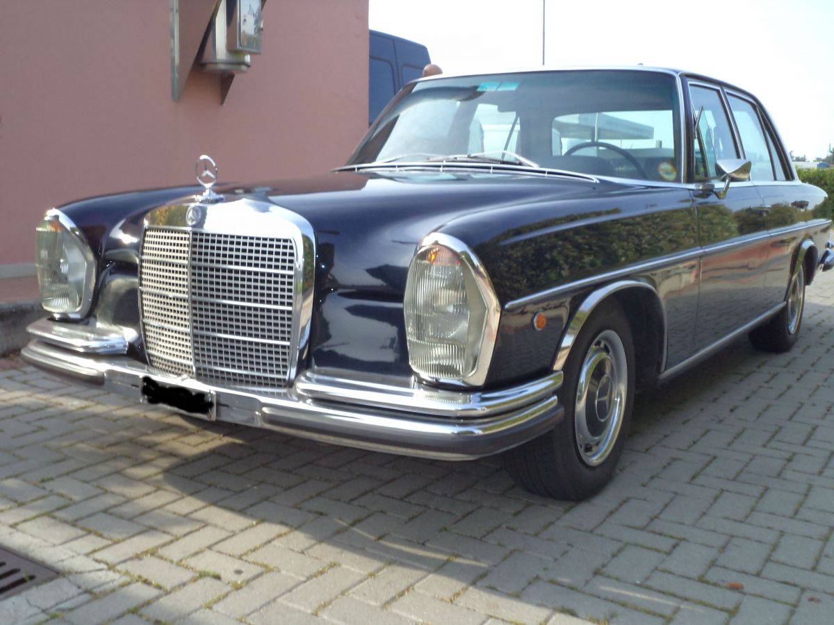MERCEDES-BENZ 