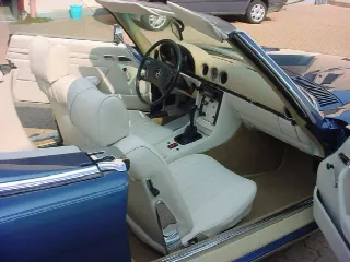 Foto 2 di 5: MERCEDES-BENZ 350 SL 