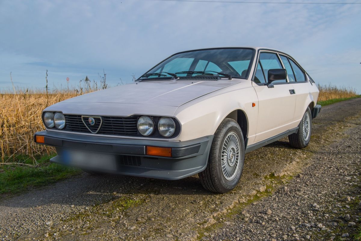 ALFA ROMEO Alfetta GTV 2.0 