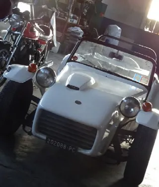 Foto 11 di 11: LOTUS Seven serie IV  