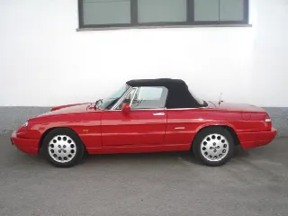Foto 2 di 12: ALFA ROMEO Duetto Spider 2.0 tipo 115 A1 