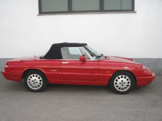 Foto 3 di 12: ALFA ROMEO Duetto Spider 2.0 tipo 115 A1 