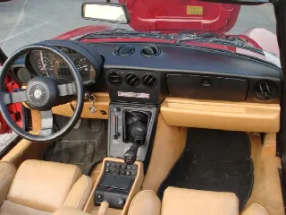 Foto 11 di 12: ALFA ROMEO Duetto Spider 2.0 tipo 115 A1 