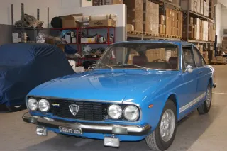 Foto 1 di 11: LANCIA Flavia COUPE' PININFARINA 