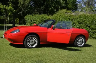 Foto 6 di 9: FIAT Barchetta 1.8 16v 