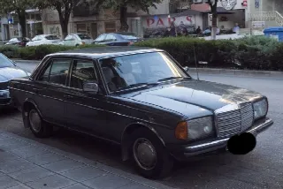 Foto 5 di 21: MERCEDES-BENZ S-Class(1979-1991) 240 d