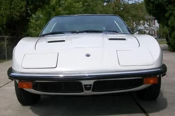 MASERATI Indy