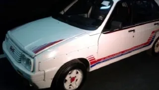 Foto 2 di 9: CITROEN Visa 