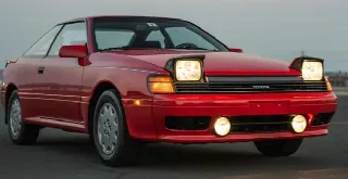 Foto 1 di 6: TOYOTA Celica  