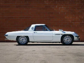 Foto 1 di 6: MAZDA Cosmo 