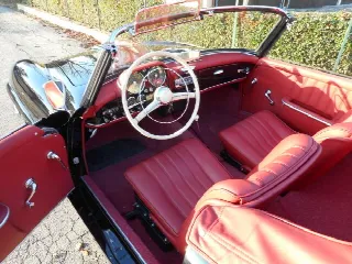 Foto 10 di 10: MERCEDES-BENZ 190 SL convertibile