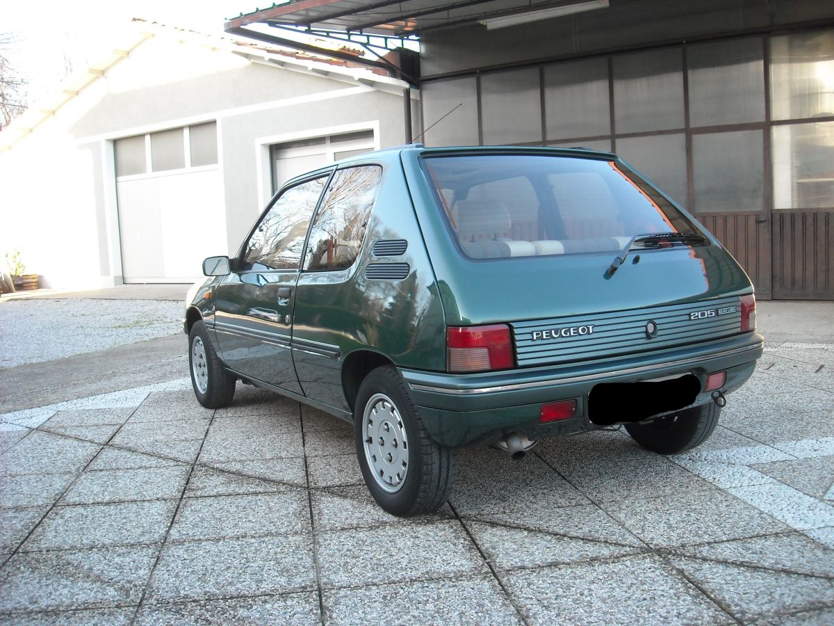 PEUGEOT 205 roland garros berlina 