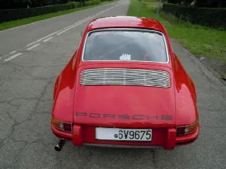 Foto 4 di 10: PORSCHE 911(1963-1973) coupe