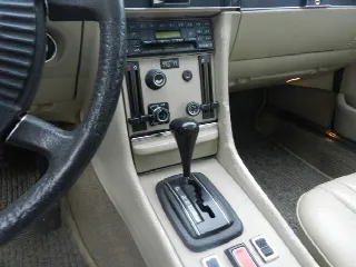 Foto 10 di 13: MERCEDES-BENZ SLC(1971-1981) 350   