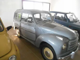 Foto 5 di 6: FIAT 500 Belvedere  