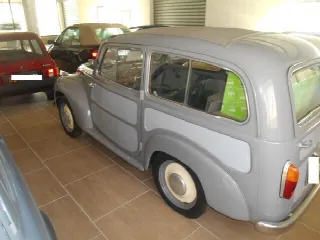 Foto 3 di 6: FIAT 500 Belvedere  
