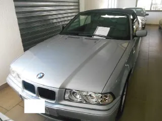 Foto 1 di 6: BMW 318 cabrio benzina  