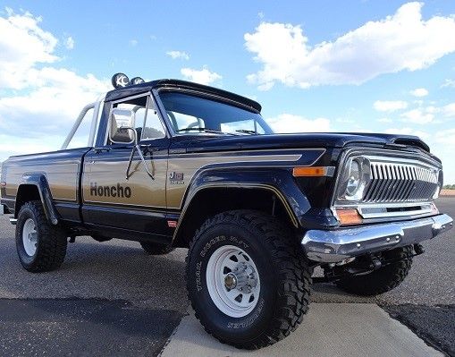 JEEP Honcho 