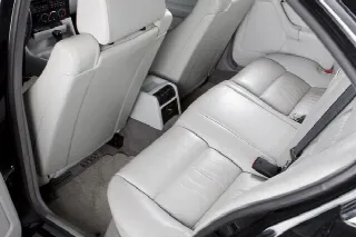 Foto 4 di 6: BMW M5  