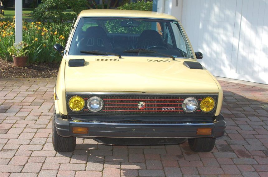 FIAT 131  