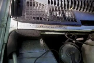 Foto 3 di 6: PEUGEOT 205  