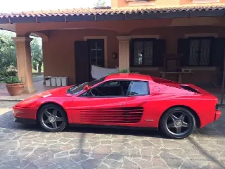 Foto 1 di 1: FERRARI Testarossa(1984-1982)  