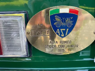 Foto 9 di 10: ALFA ROMEO Spider 1300 
