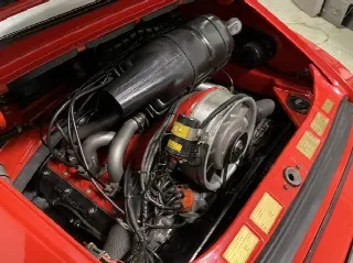 Foto 9 di 9: PORSCHE 911 2.7