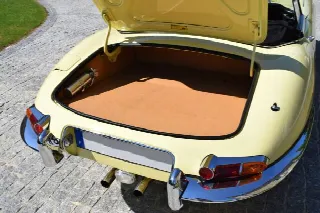 Foto 6 di 26: JAGUAR E-Type SI (1961-1968) 4.2 