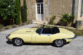 Foto 3 di 26: JAGUAR E-Type SI (1961-1968) 4.2 
