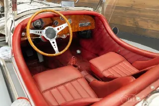Foto 2 di 10: EXCALIBUR SSK