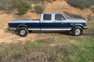 Foto 3 di 6: FORD F-350 
