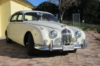 Foto 2 di 20: JAGUAR MKII 3400 