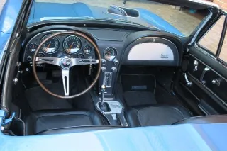 Foto 8 di 33: CHEVROLET Corvette C2 Sting Ray Convertibile 327/350 HP 