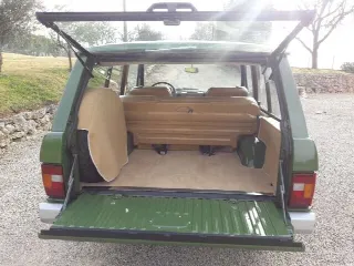 Foto 4 di 6: LAND ROVER Range Rover (1970-)  classic   