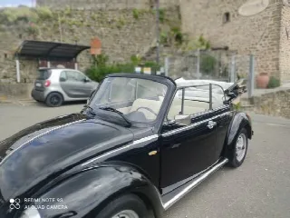 Foto 2 di 15: Volkswagen Maggiolino Cabrio    