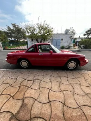 Foto 7 di 10: ALFA ROMEO Duetto 4.0 