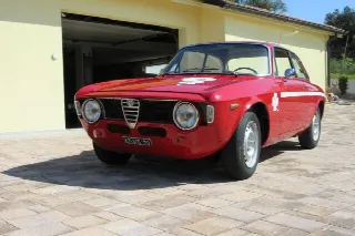 Foto 6 di 52: ALFA ROMEO GTA 1300 Junior 