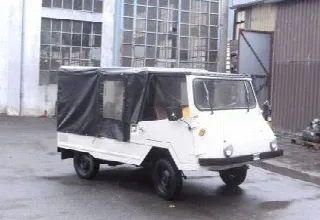 Foto 1 di 2: BMW farmobil 700 tres rare  