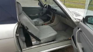 Foto 3 di 12: MERCEDES-BENZ SL(1971-1989) 560   