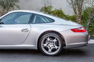 Foto 13 di 24: 2005 Porsche 997 Carrera